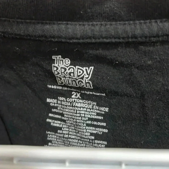 (53) The Brady Bunch  tshirt - Picture 3 of 3